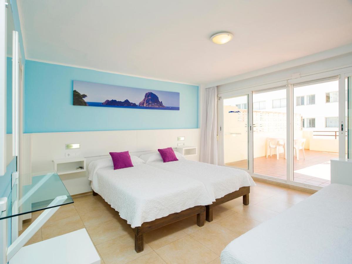 Hostal Costa Blanca Ibiza Extérieur photo