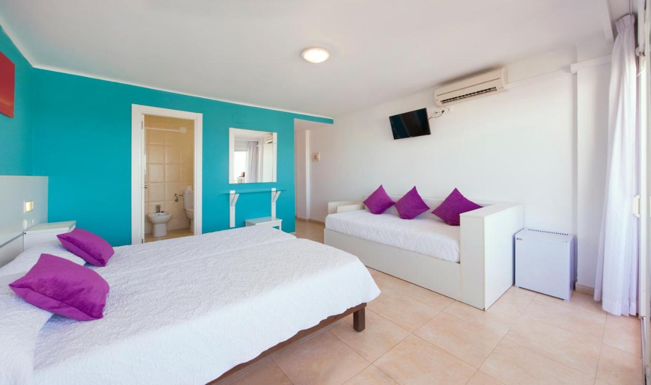 Hostal Costa Blanca Ibiza Extérieur photo