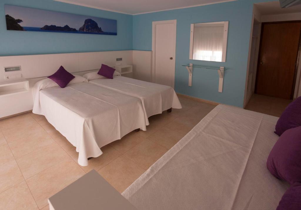 Hostal Costa Blanca Ibiza Chambre photo