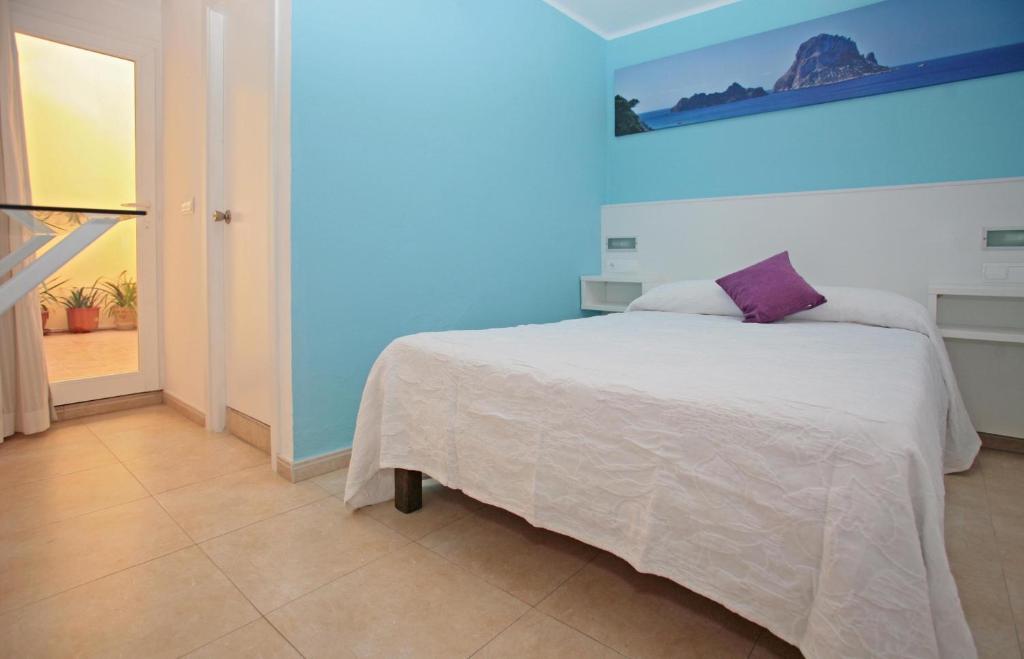 Hostal Costa Blanca Ibiza Extérieur photo