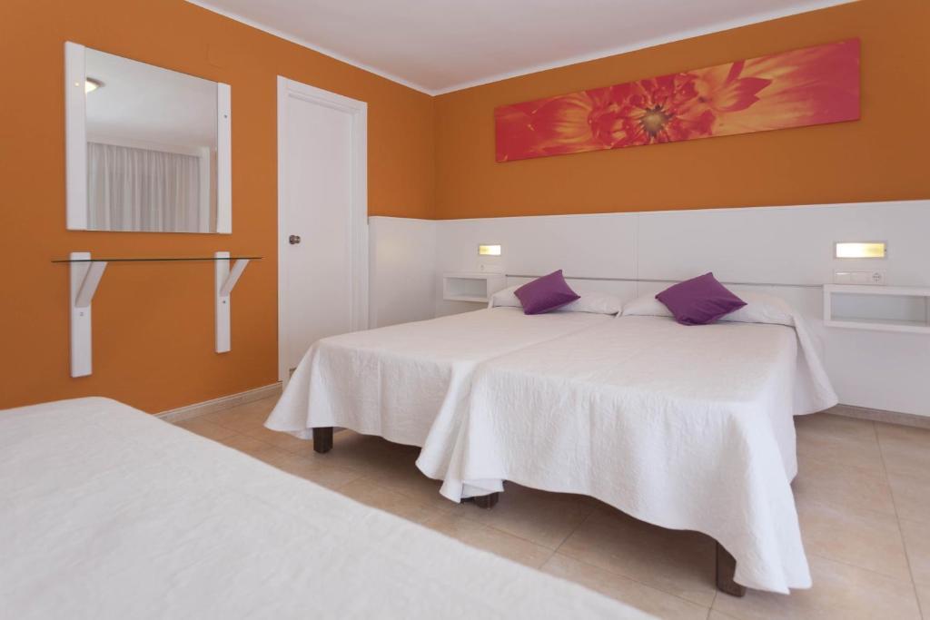 Hostal Costa Blanca Ibiza Chambre photo