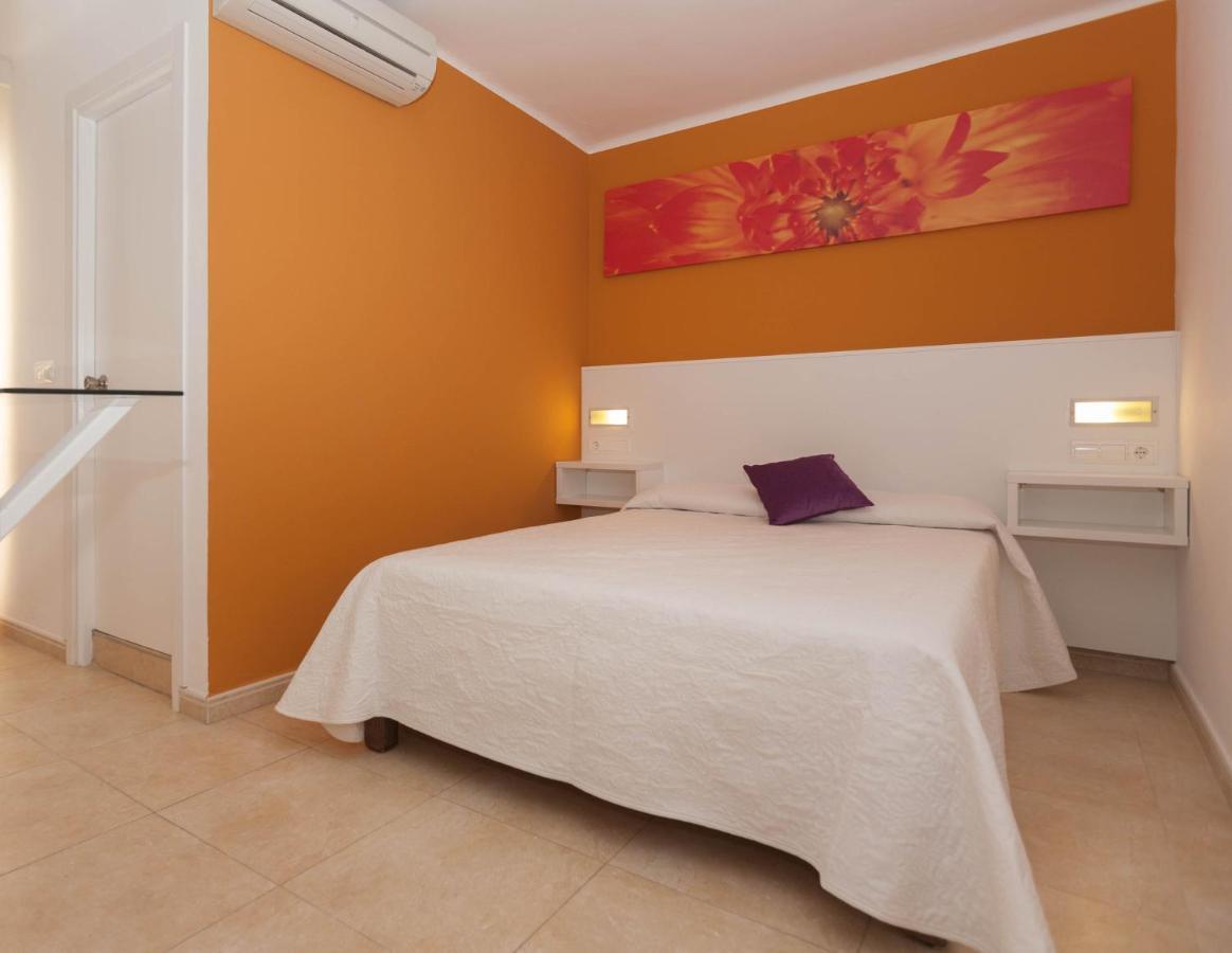 Hostal Costa Blanca Ibiza Chambre photo